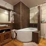 Charming Family House With Large Terrace