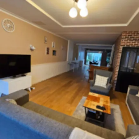 Holiday home Spacious And Radiant House With Terrace